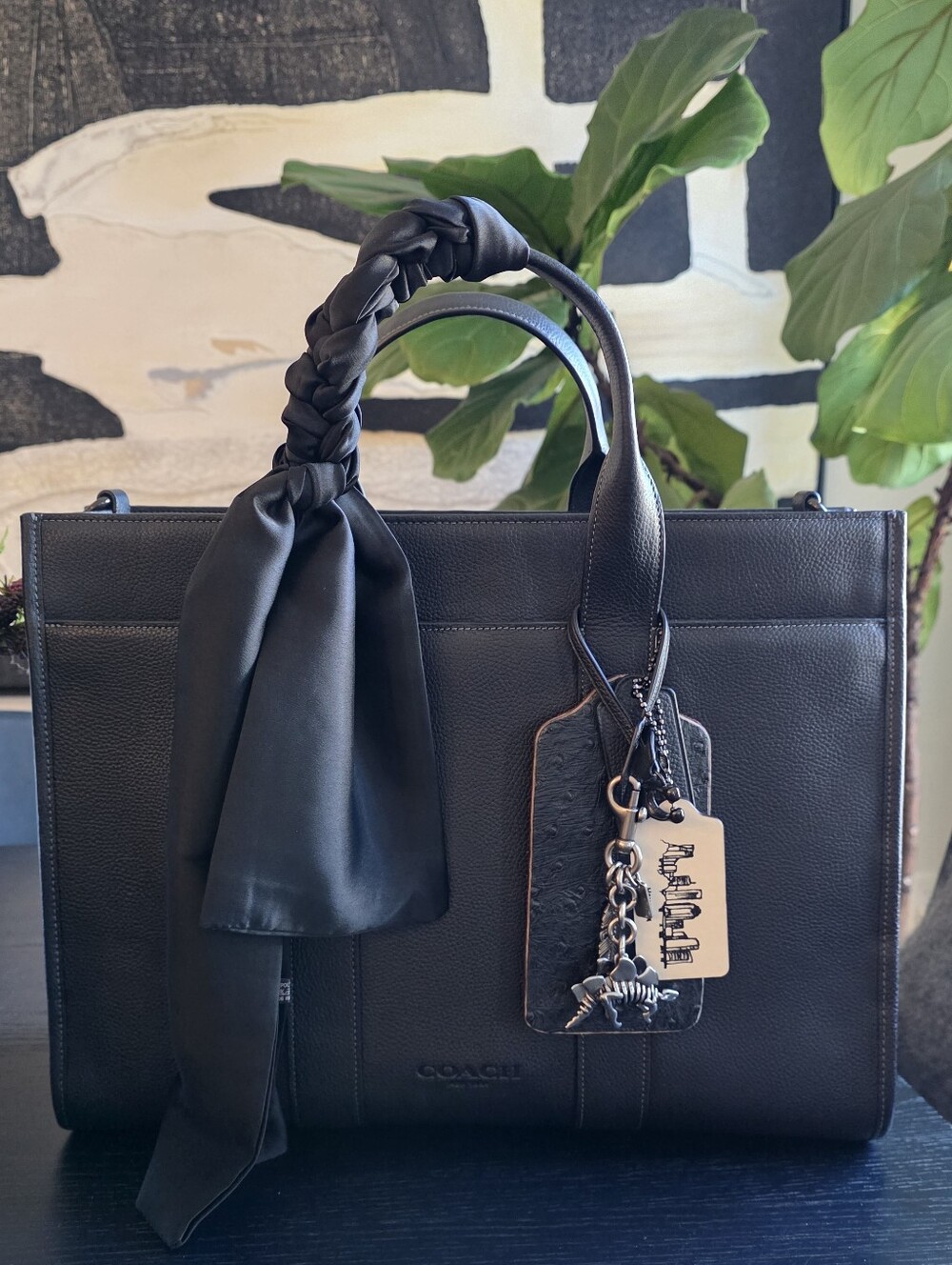 Coach Wesley Tote Black